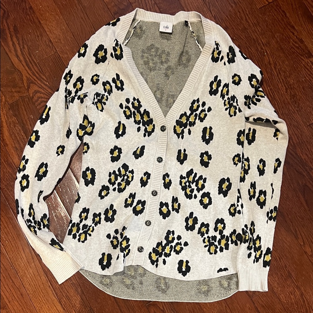 NWOT Cabi cardigan